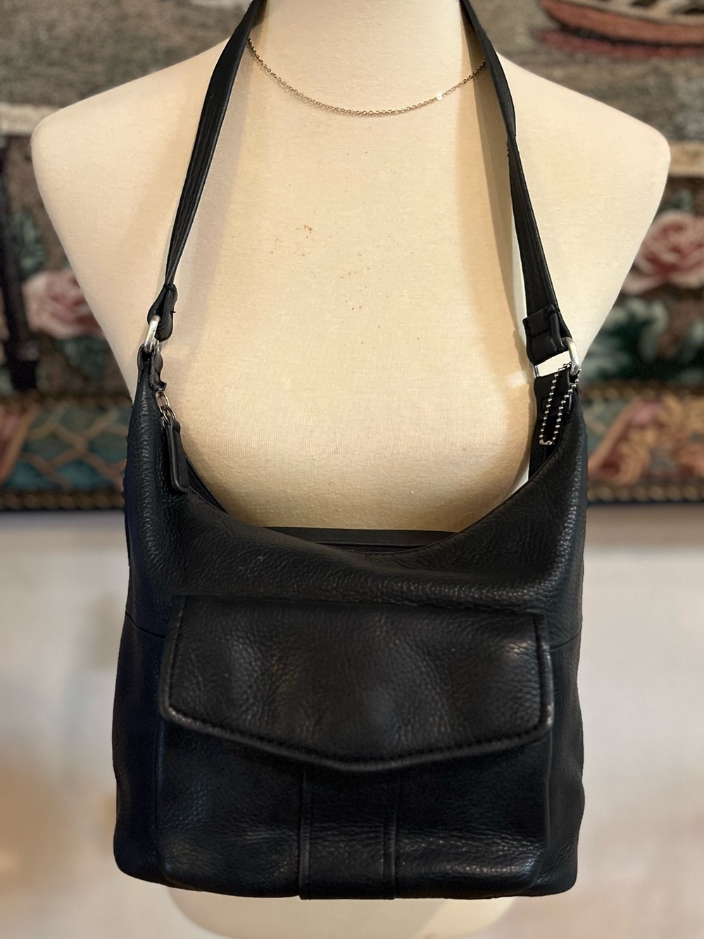 Vintage Fossil Black Pebbled Leather Shoulder Bag Y2K Minimalist Purse